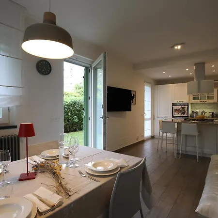 Villetta Villa Massa (Tuscany)